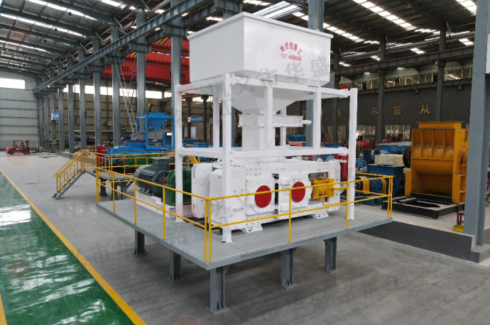 高壓輥磨機(jī)加工廠家